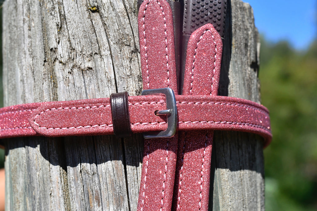 Paire de rênes pailletées rose foncé - Cuir marron